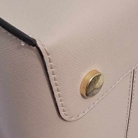 Michael Kors Large Safiano Leather Bag - Picture 6 of 7